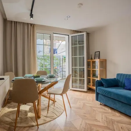 The Convenient Apartment